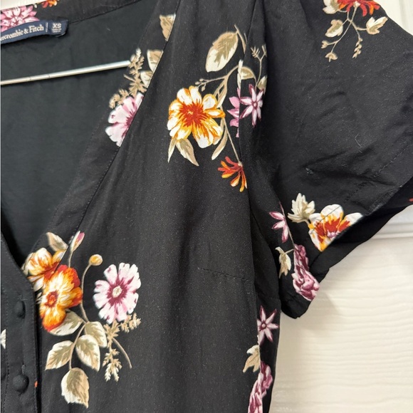 Abercrombie & Fitch Women’s Black Floral Button Up Dress Size XS - Picture 5 of 13